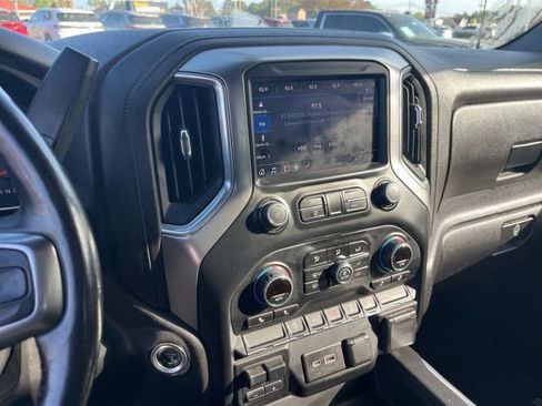 Used 2022 Chevrolet Silverado 1500 LT Trail Boss w/ Convenience Package II AWD/4WD image 24