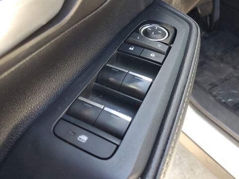 Used 2024 Toyota Grand Highlander XLE image 21