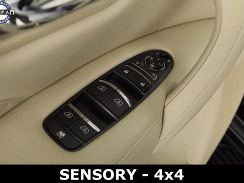 Used 2024 INFINITI QX80 Sensory image 24