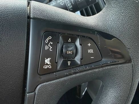 Used 2017 GMC Terrain SLE FWD image 32