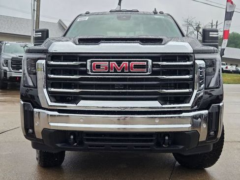 New 2026 GMC Sierra 2500 SLE AWD/4WD image 11