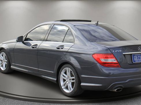 Used 2013 Mercedes-Benz C 250 Sedan image 7