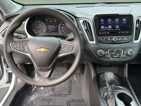 Used 2024 Chevrolet Malibu LS FWD image 10