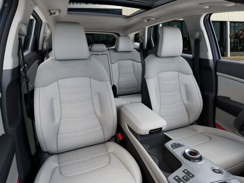 New 2026 Kia Sportage SX Prestige AWD/4WD image 15