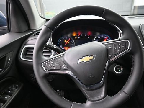 Used 2024 Chevrolet Equinox LT image 8