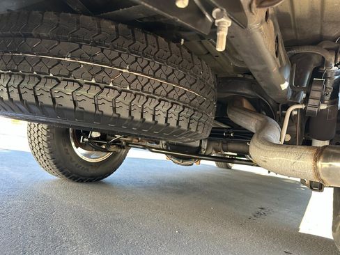 Used 2002 Cadillac Escalade EXT image 66