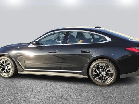 Used 2025 BMW i4 eDrive40 w/ Premium Package image 5