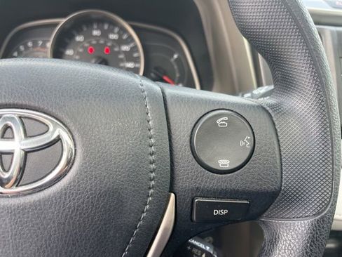 Used 2015 Toyota RAV4 XLE FWD image 16