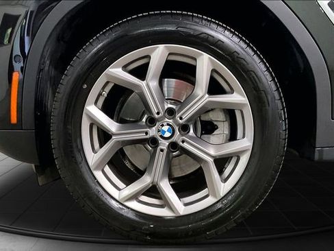 Used 2023 BMW X4 xDrive30i w/ Parking Assistance Package AWD/4WD image 11