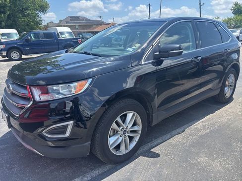 Used 2017 Ford Edge SEL FWD image 2