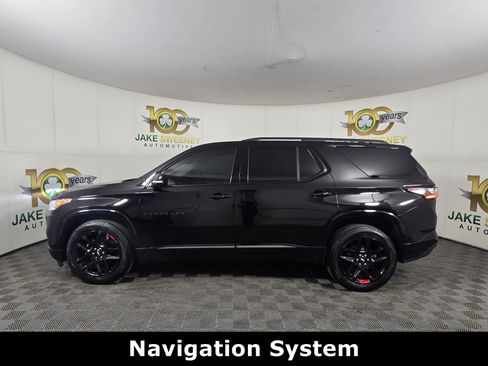 Certified 2020 Chevrolet Traverse Premier w/ Redline Edition AWD/4WD image 4