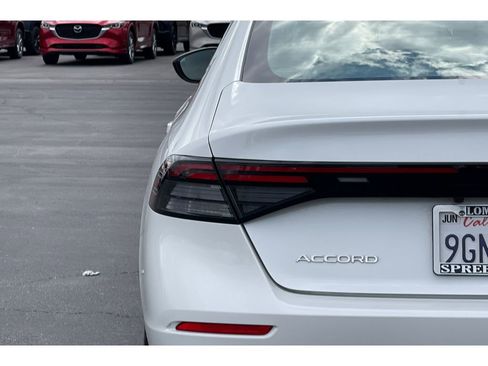 Certified 2023 Honda Accord EX image 42