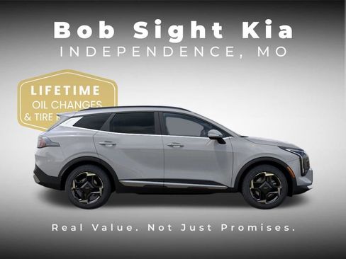 New 2026 Kia Sportage EX FWD image 7