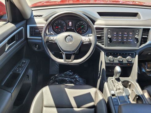Used 2018 Volkswagen Atlas SE FWD image 18