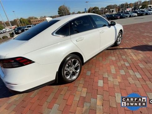 Certified 2024 Honda Accord EX image 9