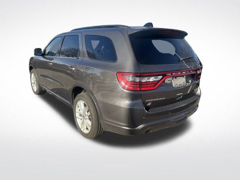Used 2024 Dodge Durango GT image 3