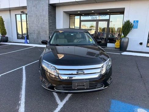 Used 2012 Ford Fusion SE FWD image 2