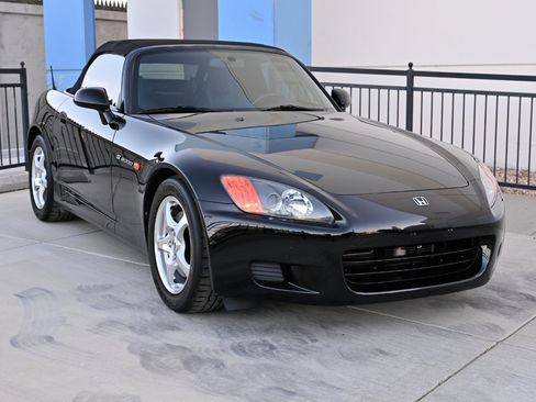 Used 2001 Honda S2000 image 14