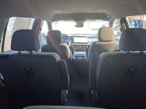 New 2026 Chevrolet Traverse LT w/ Midnight/Sport Edition image 10