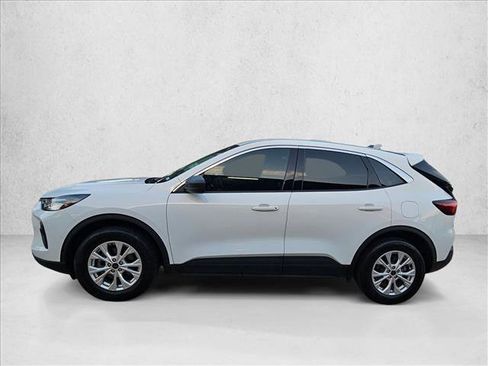 Used 2024 Ford Escape Active AWD/4WD image 9