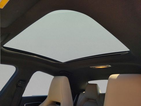 Certified 2018 Mercedes-Benz CLA 250 image 28