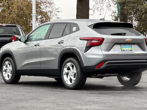 New 2026 Chevrolet Trax LS w/ LS Convenience Package image 5