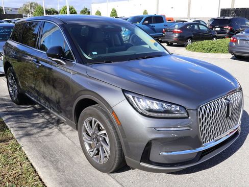 Used 2023 Lincoln Corsair FWD image 6