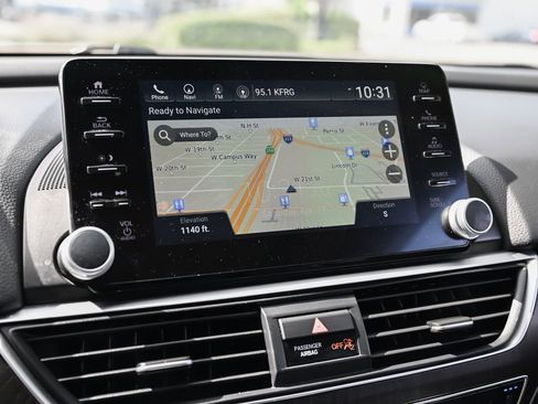 Used 2022 Honda Accord Touring image 35