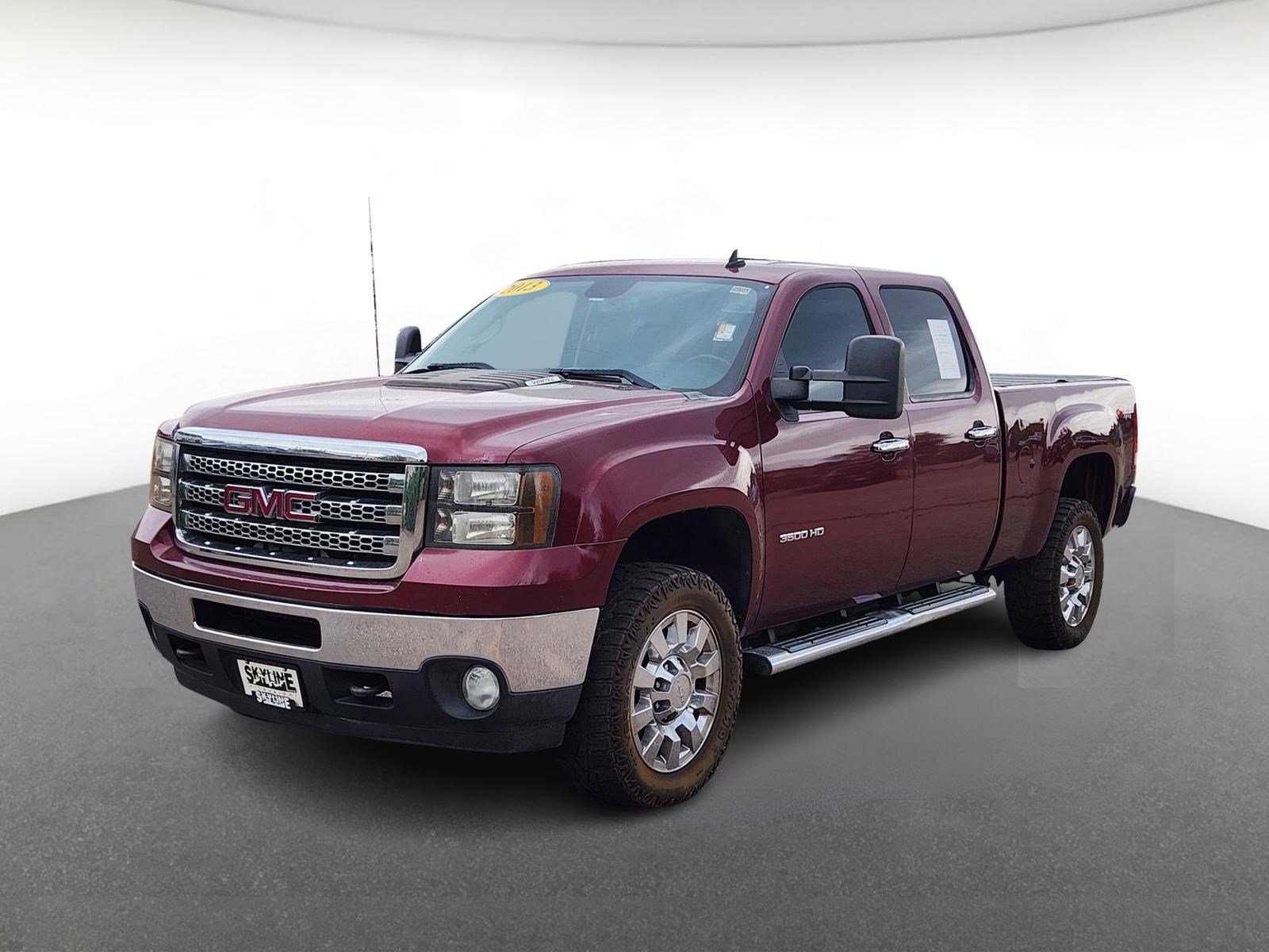Used 2013 GMC Sierra 3500 SLE w/ SLE Preferred Package AWD/4WD image 2