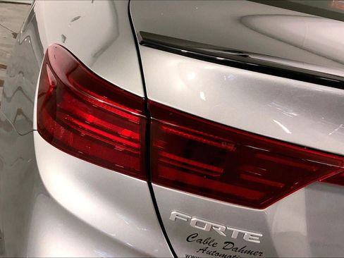 Used 2022 Kia Forte GT-Line w/ GT-Line Premium Package FWD image 27