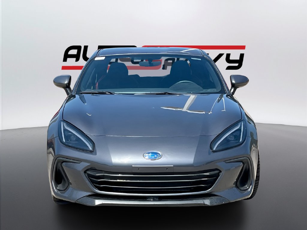 Used 2025 Subaru BRZ Limited RWD image 2