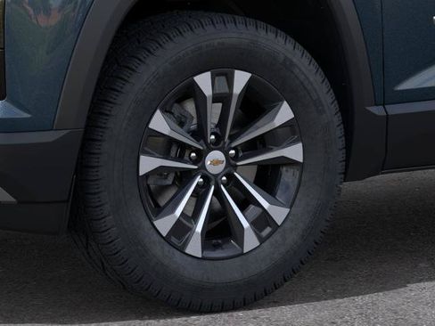 New 2027 Chevrolet Equinox LT FWD image 9