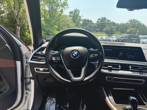 Used 2023 BMW X5 xDrive45e w/ Climate Comfort Package AWD/4WD image 11