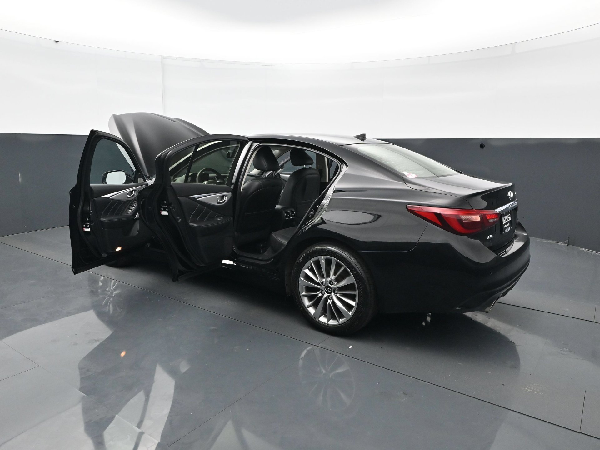 Used 2024 INFINITI Q50 Luxe AWD/4WD image 29
