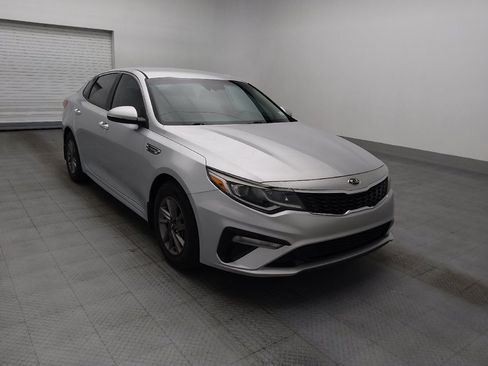 Used 2020 Kia Optima LX FWD image 13