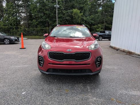 Used 2019 Kia Sportage EX FWD image 3