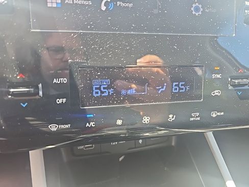 Used 2024 Hyundai Tucson SEL FWD image 16