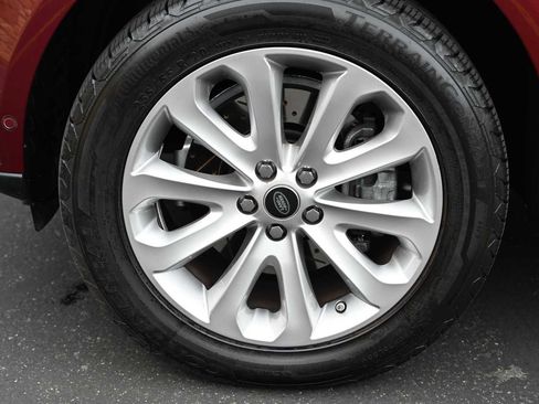 Used 2017 Land Rover Range Rover HSE AWD/4WD image 10