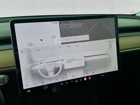 Used 2022 Tesla Model Y Long Range AWD/4WD image 23