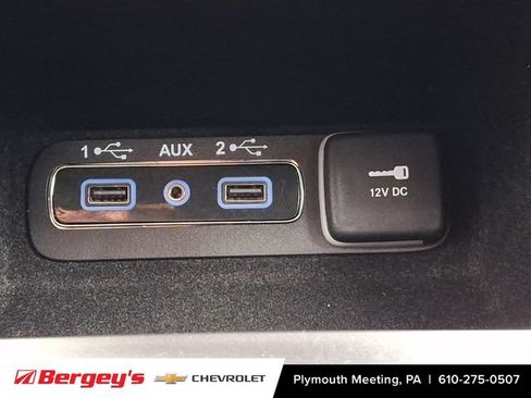 Used 2019 Jeep Grand Cherokee Altitude AWD/4WD image 29