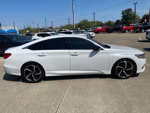 Used 2022 Honda Accord Sport Special Edition image 7