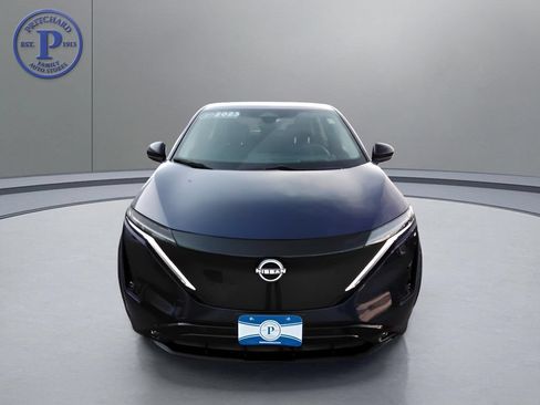 Used 2023 Nissan Ariya AWD image 2