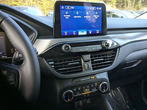 Used 2024 Ford Escape Active image 18