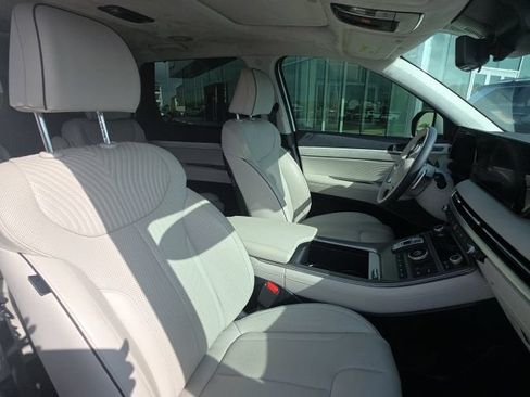 Used 2024 Hyundai Palisade Calligraphy FWD image 11