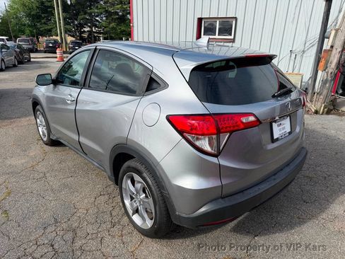 Used 2022 Honda HR-V LX image 7