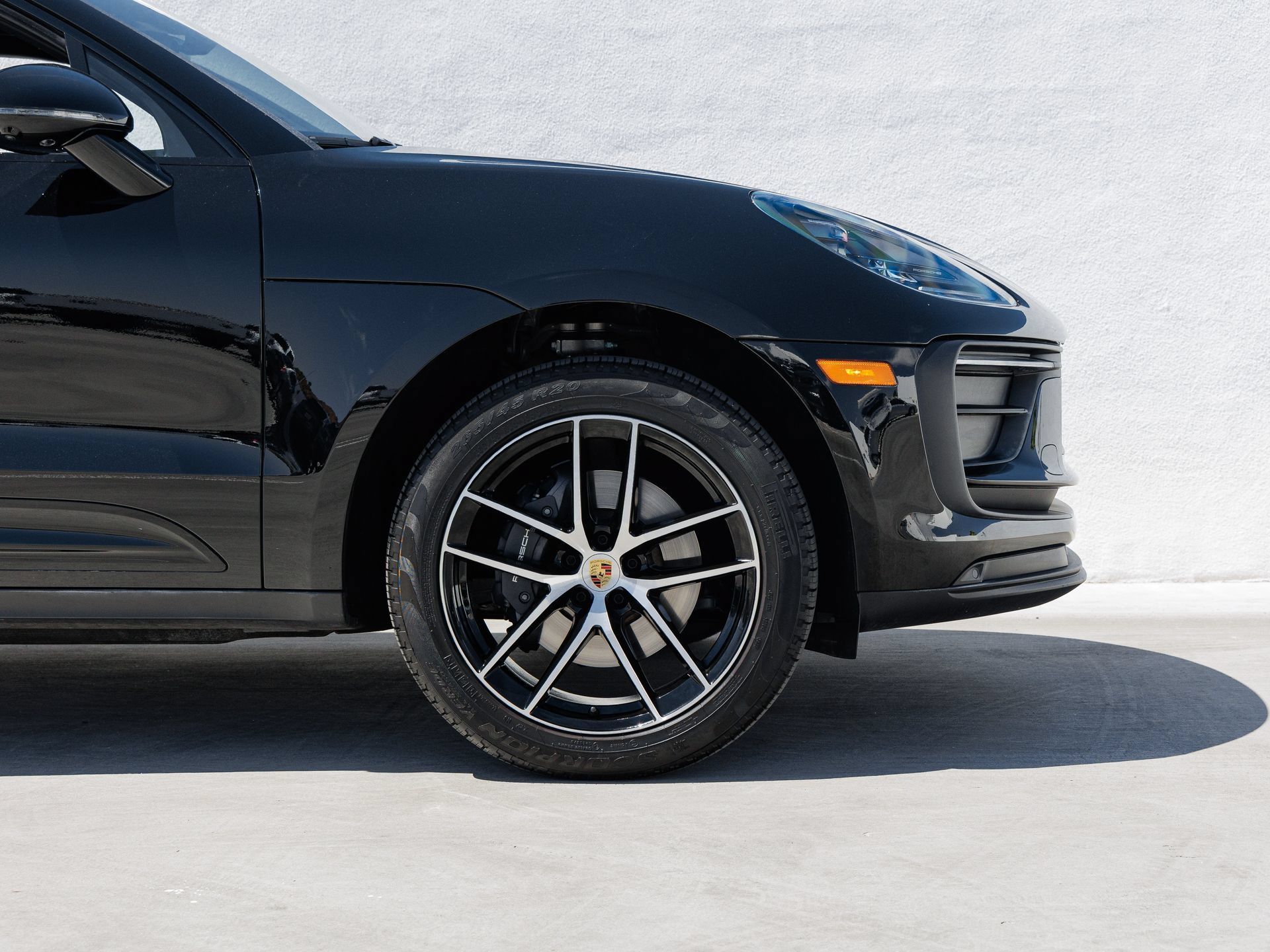 Certified 2026 Porsche Macan AWD/4WD image 11