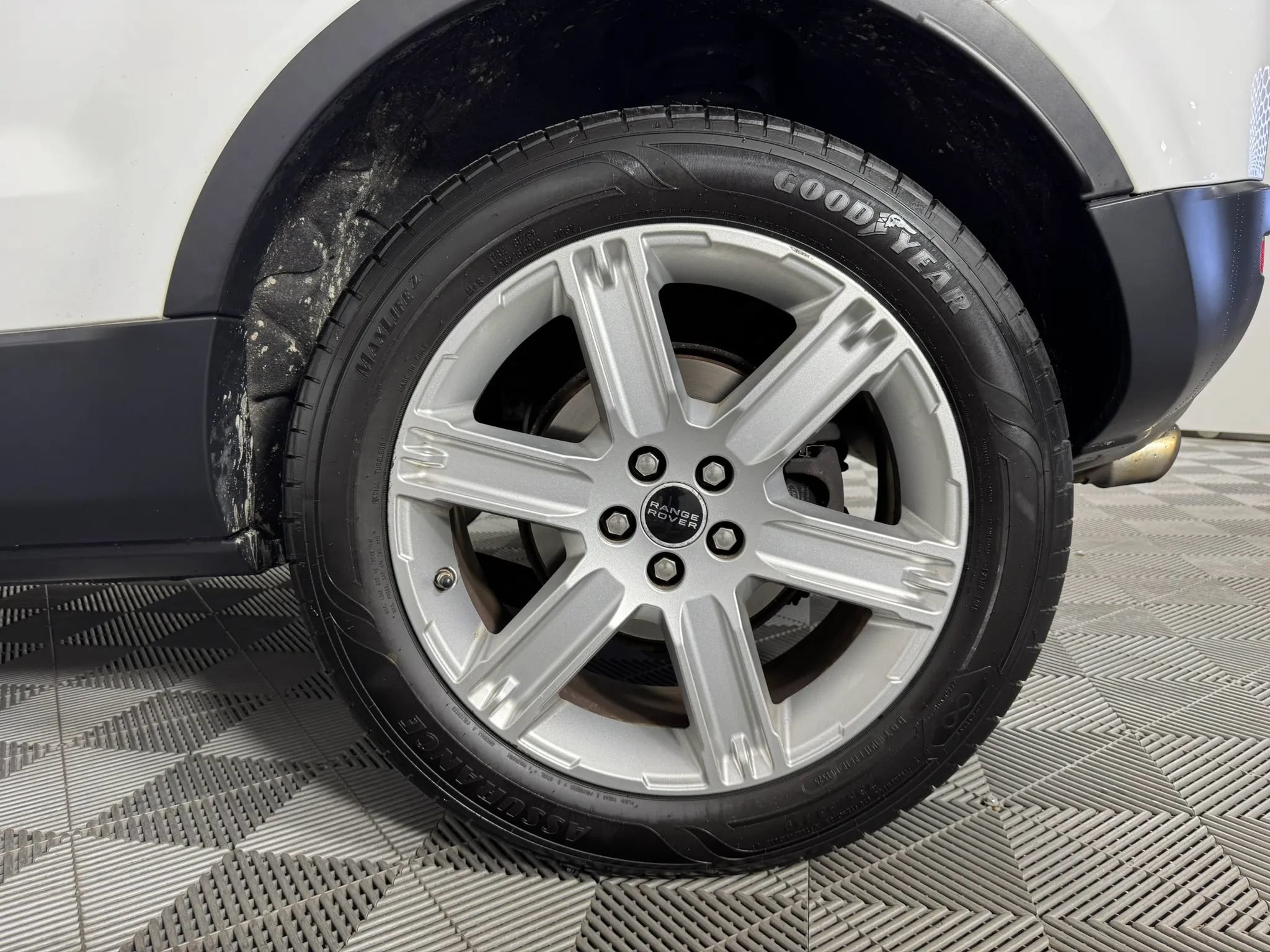 Used 2012 Land Rover Range Rover Evoque Pure Plus AWD/4WD image 39