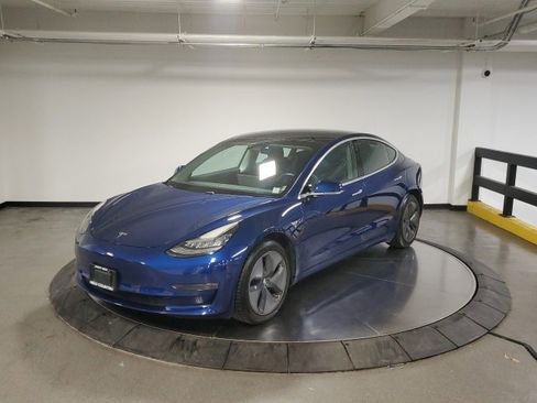 Used 2020 Tesla Model 3 Long Range image 3