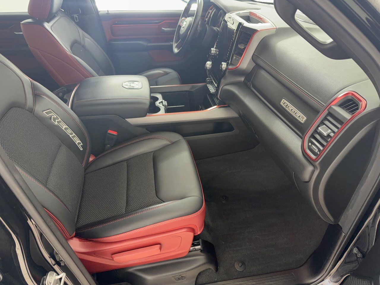 Used 2022 RAM 1500 Rebel w/ Rebel Level B Equipment Group AWD/4WD image 30