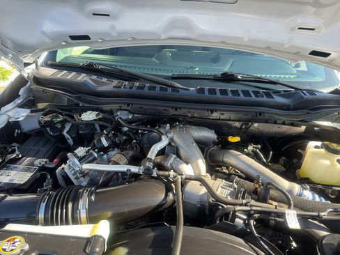 Used 2024 Ford F250 XLT image 6